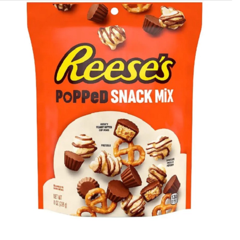 Reese's Popped Snack Mix